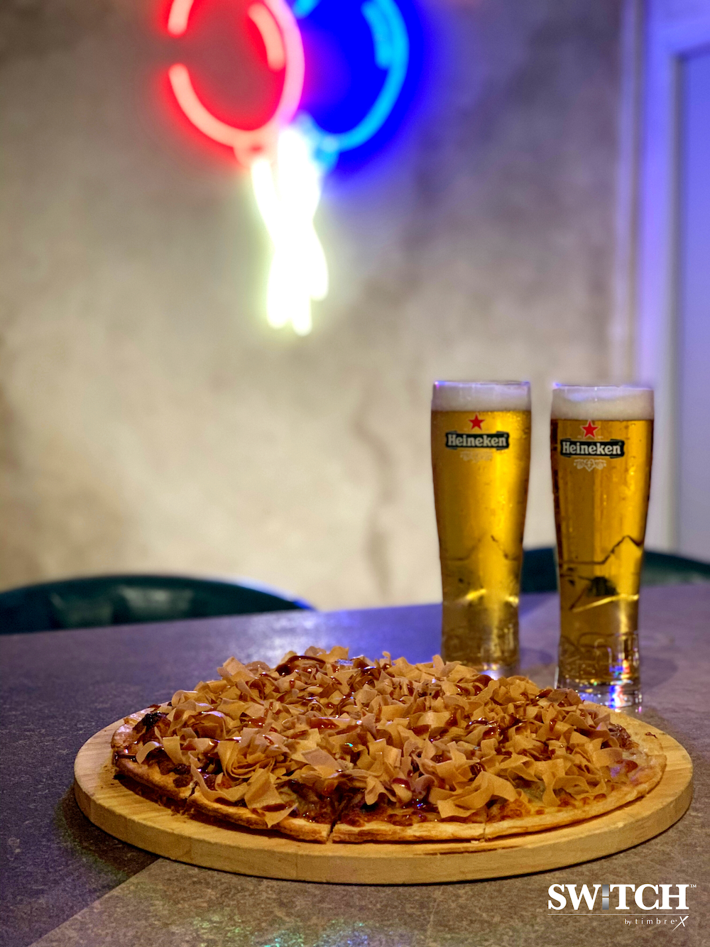 FB Combo All Night2 pints Heineken and 1 pizza 1