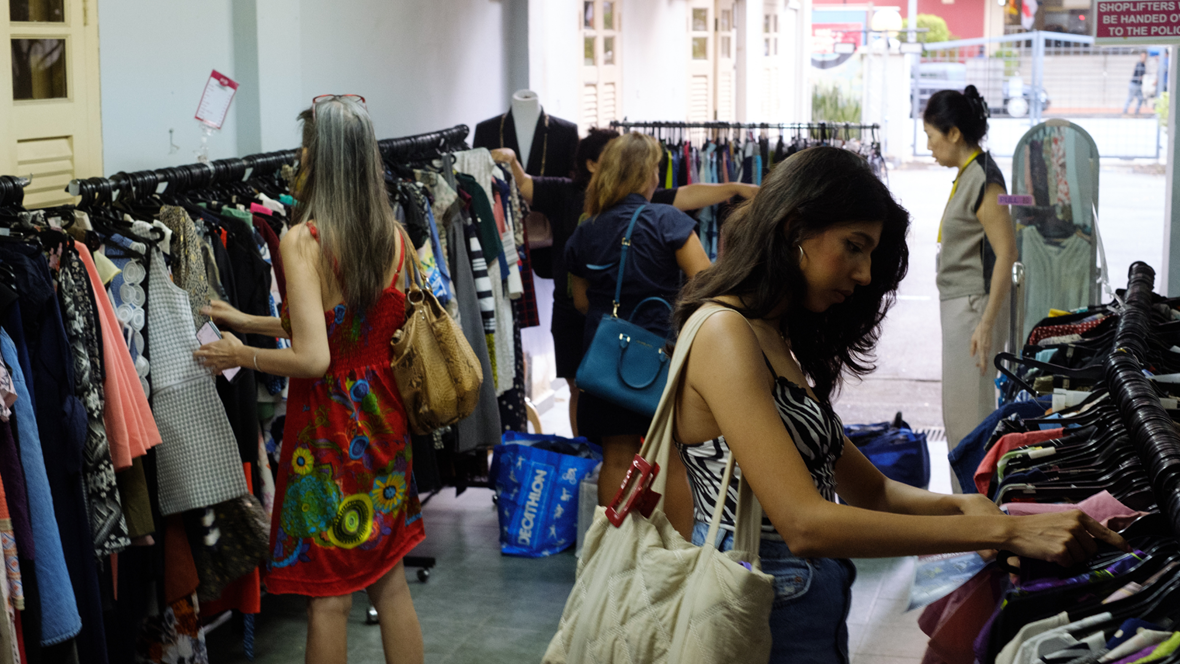 New2U-Night-Bazaar-2025